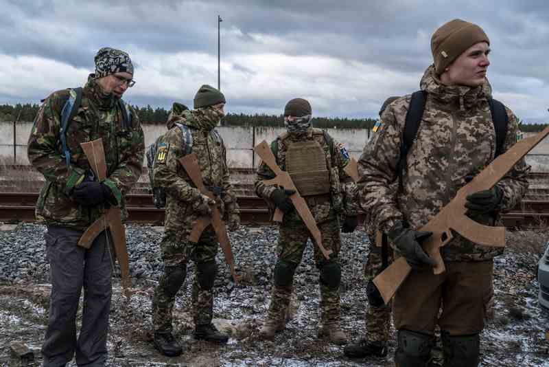 Picture,Of,Soldiers,In,The,War,Of,Russia,And,Ukraine
