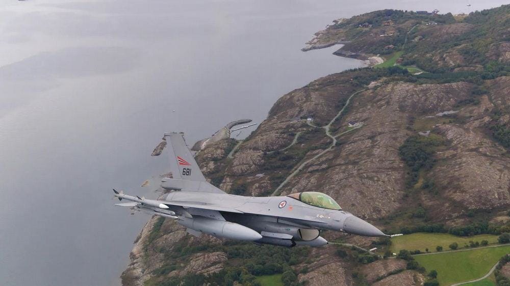 Norveški F-16 u letu