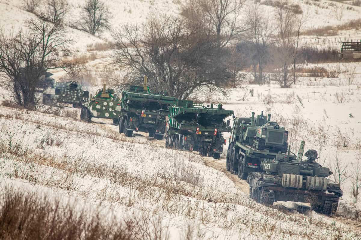 Руска техника у покрету