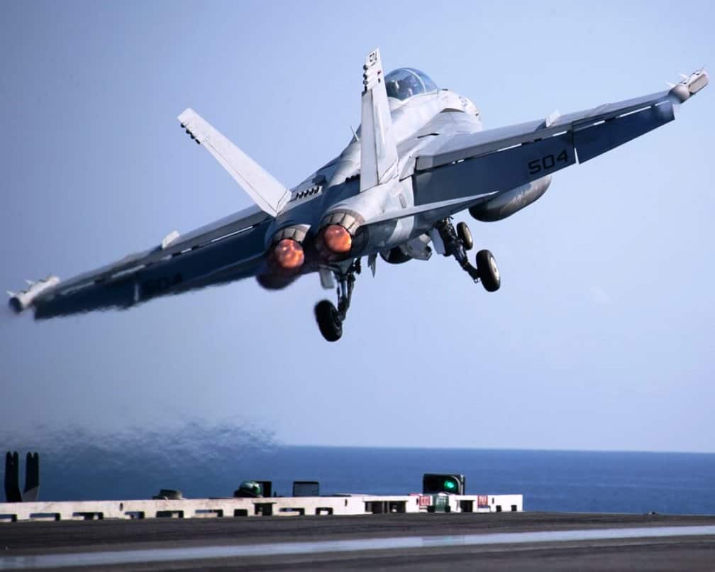 američka-mornarica-tvrdi-ea-18-g-growler-koji-se-borio-protiv-huta-ostvario-je-svoju-prvu-vazdušnu-pobedu