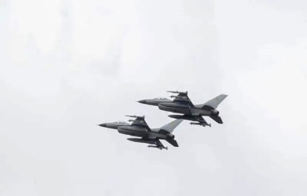 forbes-ukrajina-me-planira-da-koristi-lovce-f-16-za-podršku-kopnenim-jedinicama