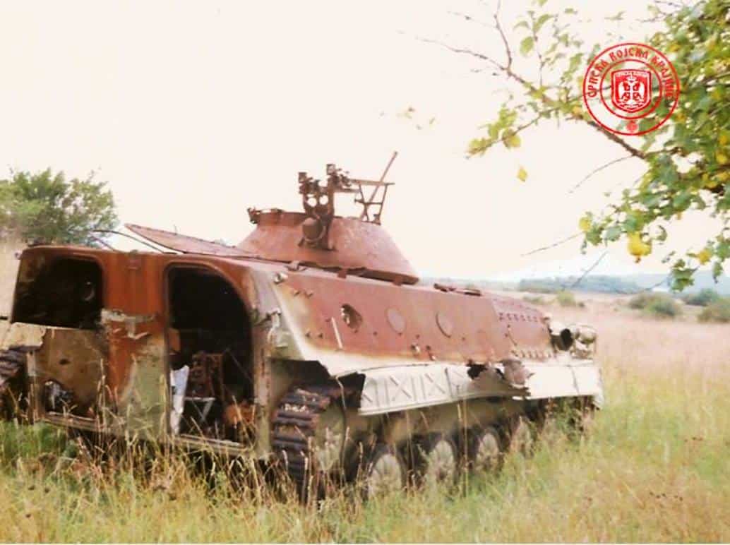 uništeni-hrvatski-bvp-m-80-avgust-1995-u-rejonu-otočca