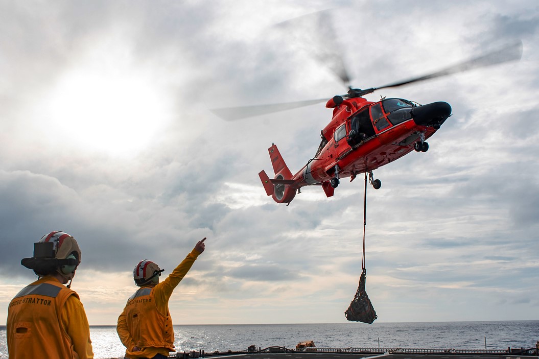 američka_obalska_straža_završava_modernizaciju_helikoptera_dolphin_i_aviona_ocean_sentry