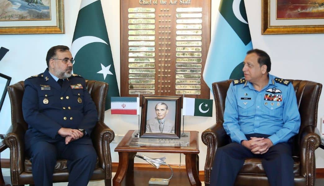 komandant-iransko-vazduhoplovstva-u-poseti-pakistanu
