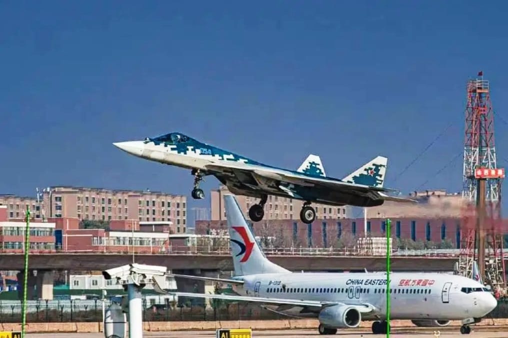 ruski-lovac-su-57-sleteo-u-džuhaj-u-kini