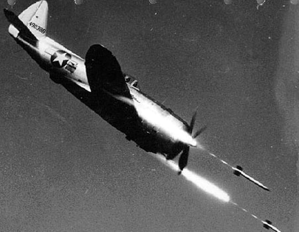 trbušasti-gromovi-republica-p-47-thunderbolt-3