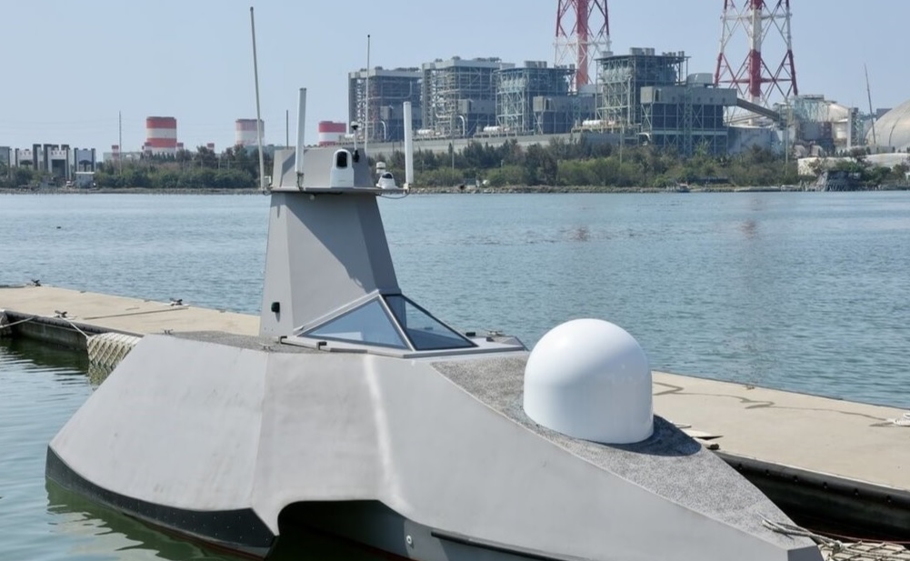 Endeavor Manta, беспосадни чамац
