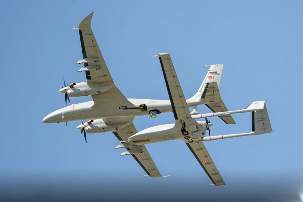 alžir-oborio-jurišni-dron-akinci-vazduhoplovnih-snaga-malija