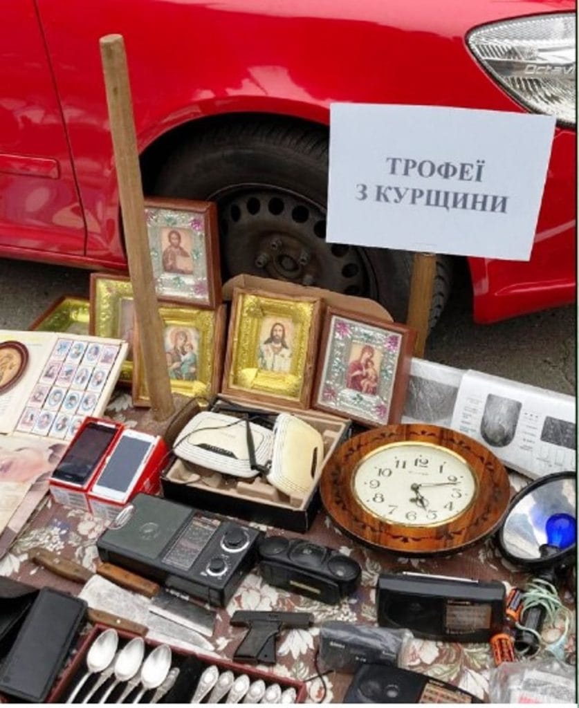 na-kijevskoj-pijaci-pronađeni-trofeji-oružanih-snaga-ukrajine-iz-kurske-oblasti-ikone-i-medalje-se-preprodaju-kolekcionarima-iz-evrope