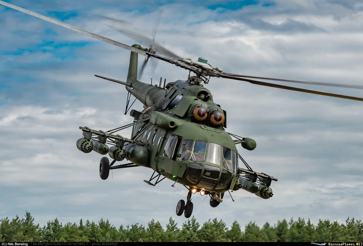 Русија формирала нови пук хеликоптера за операције у Арктику