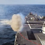 USS Paul Ignatius извршио гађање током блокаде иранских лука