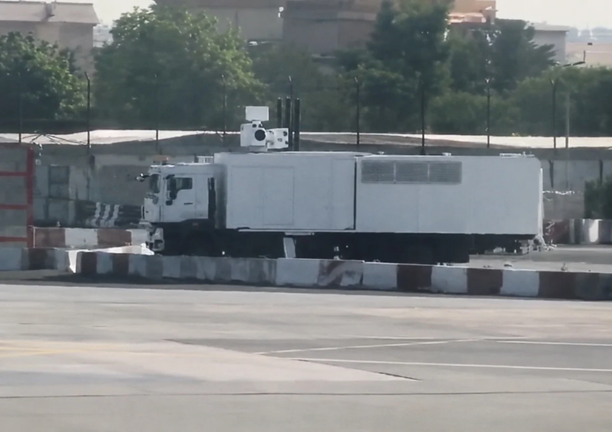 Кинески ласерски систем за борбу против дронова примећен на аеродрому у Дубаију
