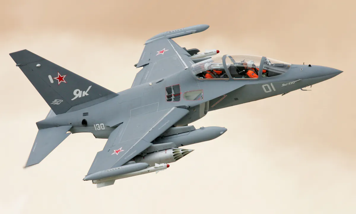 Русија извела први лет прототипа Yак-130М