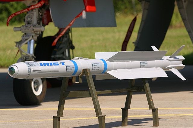 Немачка испоручила Украјини десету батерију IRIS-T SLM