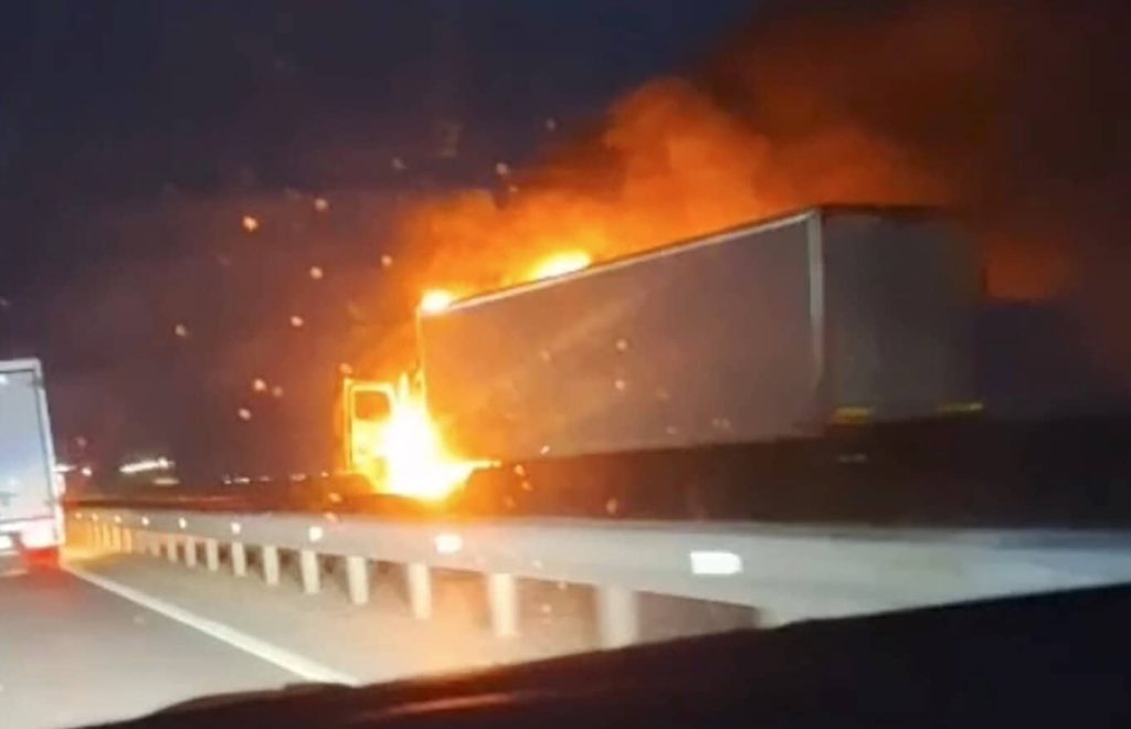 Украјинске снаге погодиле колону руских камиона код Армјанска