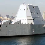 USS Zumwalt после деценије кашњења улази у службу са хиперсоничним ракетама