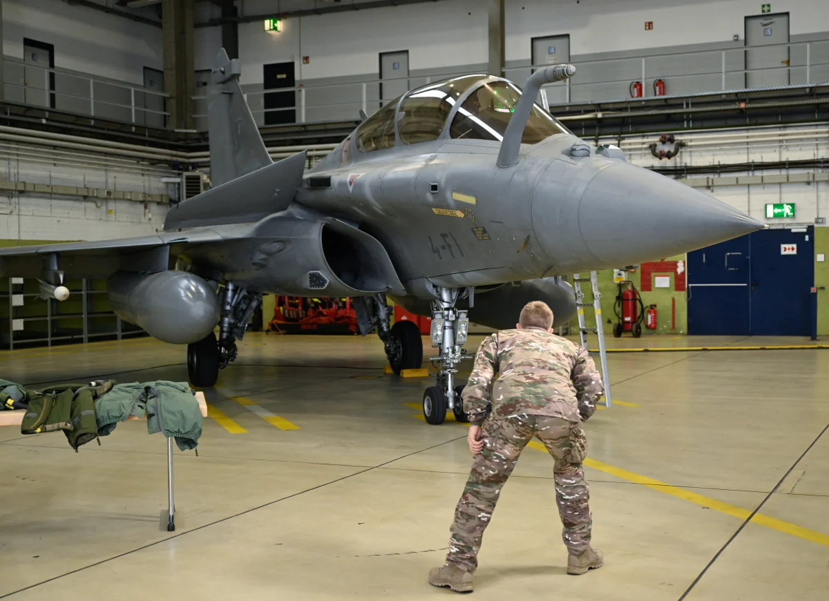 Француска и Немачка покренуле нуклеарну сарадњу: Rafale слетео у Нервених, за јесен вежба „Poker“