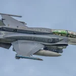Пакистански Ф-16 у сенци кинеских ловаца: АИМ-120Ц-5 ограничио употребу 2025.