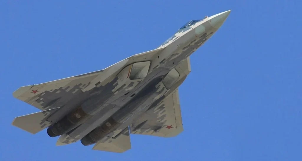 Командант Ратног ваздухопловства потврдио: Су-57 има кључну улогу у обезбеђивању ваздушне надмоћи