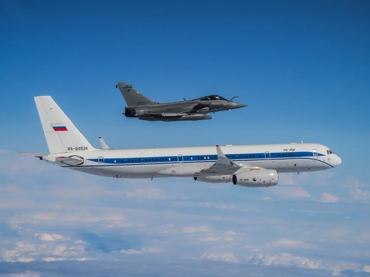 Француски Rafale пресрео руски Tu-214 ФСБ изнад Балтика