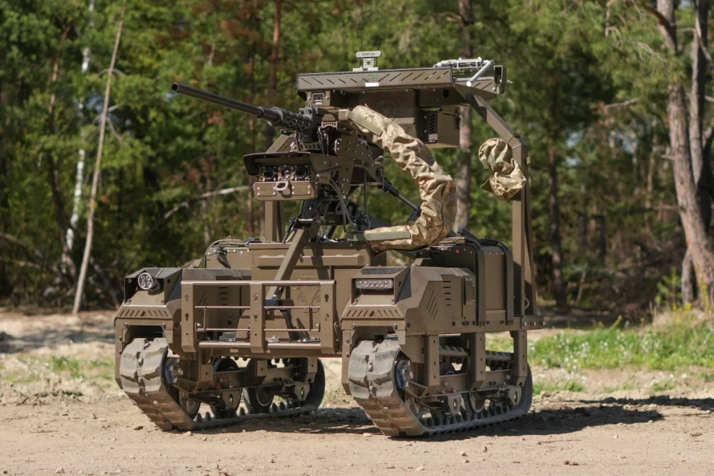 Украјински робот Дроид ТW-12.7 издржао пет удара ФПВ дронова и завршио задатак
