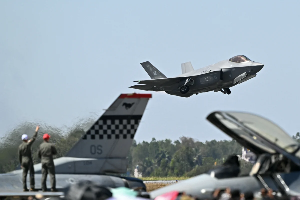 Амерички F-35 први пут у тактичким мисијама из индијске базе
