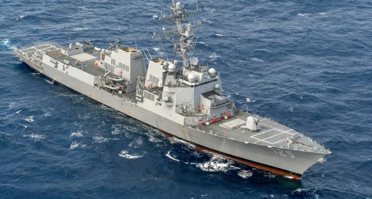Америчка морнарица довела нови разарач Flight III на Аљаску, надомак руских арктичких база