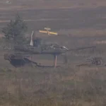 Руски Т-90М на вежби Центар-2026 обарао FPV дронове системом Arena-M