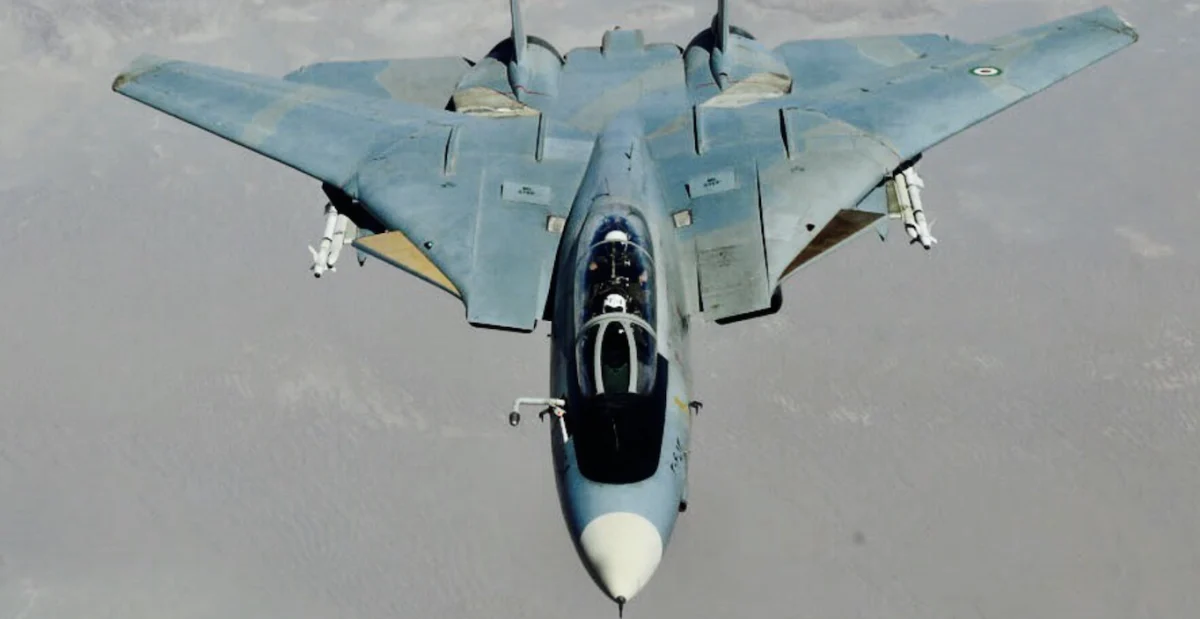 Иран извео F-14 на вежбе са Револуционарном гардом, у фокусу одбрана од крстарећих ракета