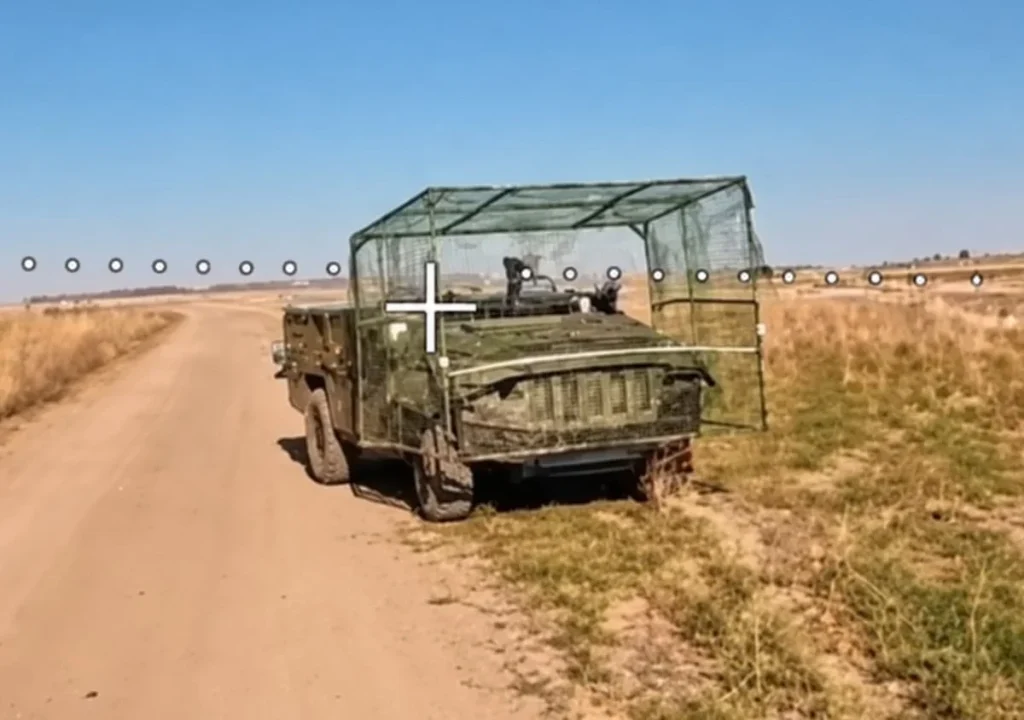 Руски FPV дрон погодио украјински Protector код Орехова