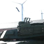 Abrams добија лансер за дронове камиказе Switchblade 300