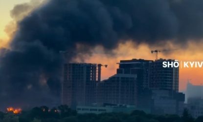 Ноћни удари на Кијев и више градова, дронови погодили и руску територију