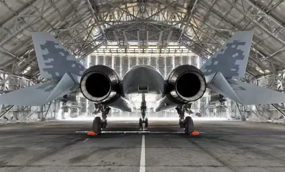 Су-57 виђен са необичним наоружањем, могућа улога у одбрани од дронова и крстарећих ракета