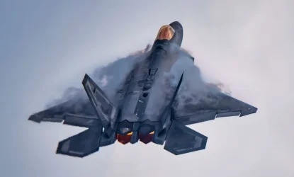 Ф-22 Раптор: како је САД скупо коштало гашење линије после само 187 ловаца